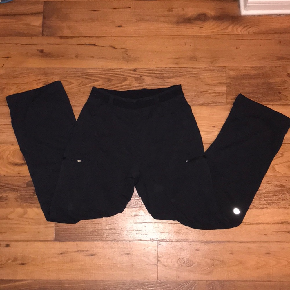 ESSENTIAL LULU LEMON CARGO PANTS